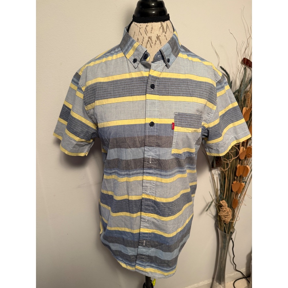 Levi Strauss & Co Mens Short Sleeve Button Down Shirt Size M Blue Yellow Stripe